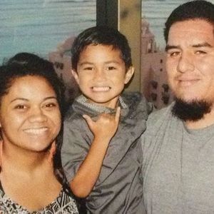 Meet your Posher, Mona